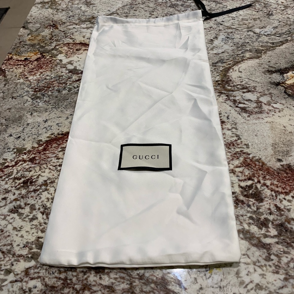 Gucci shoe sleeve authentic